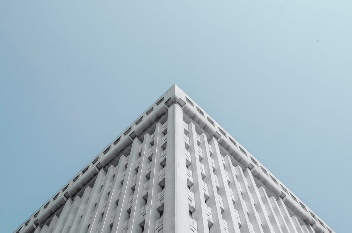 九游娱乐app-西媒：穆帅近日曾邀莫德里奇来热刺 但被拒绝